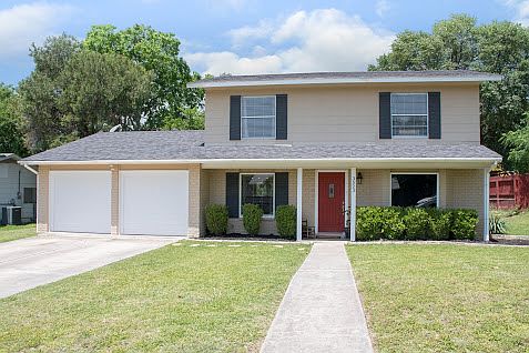 1st image of 3523 Crestmont Dr