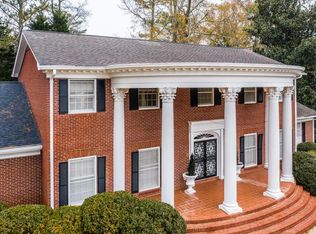 108 W Club Dr, Carrollton, GA 30117