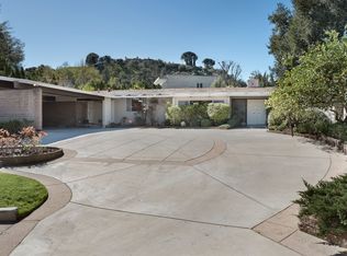 15830 Sutton St, Encino, CA 91436