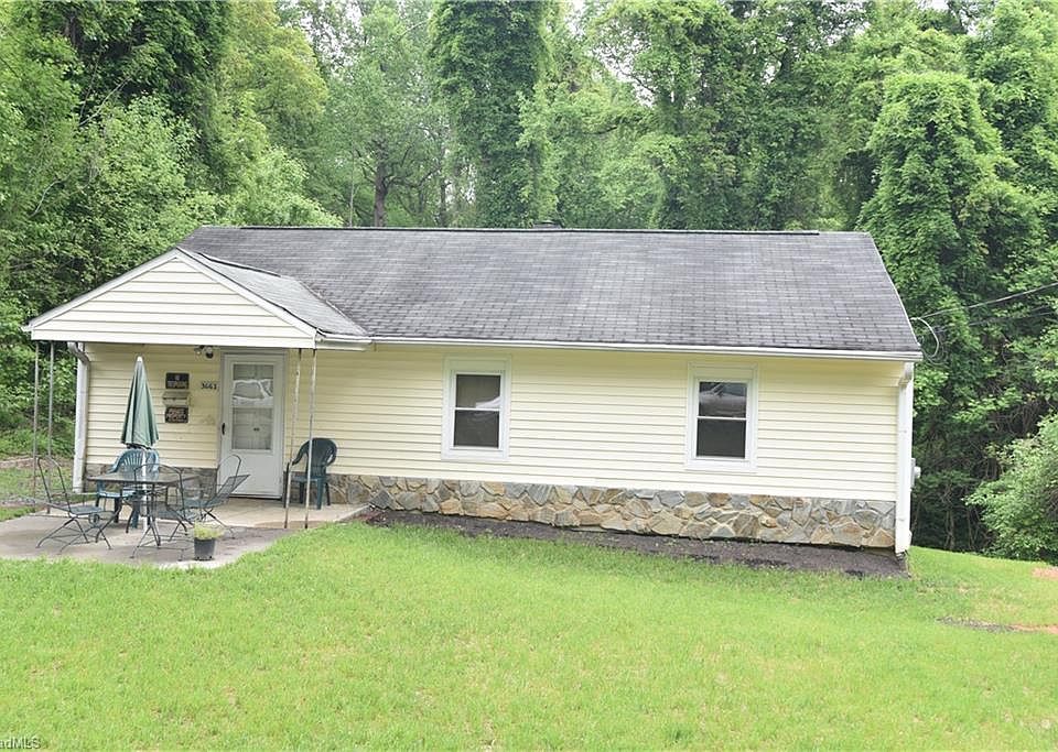 2nd image of 3661 Yale Ave