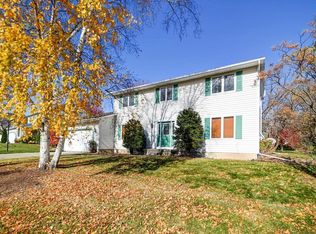726 Basswood Ave, Verona, WI 53593