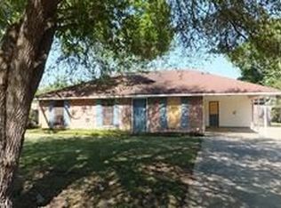 10104 Lake Park Ave, Gonzales, LA 70737