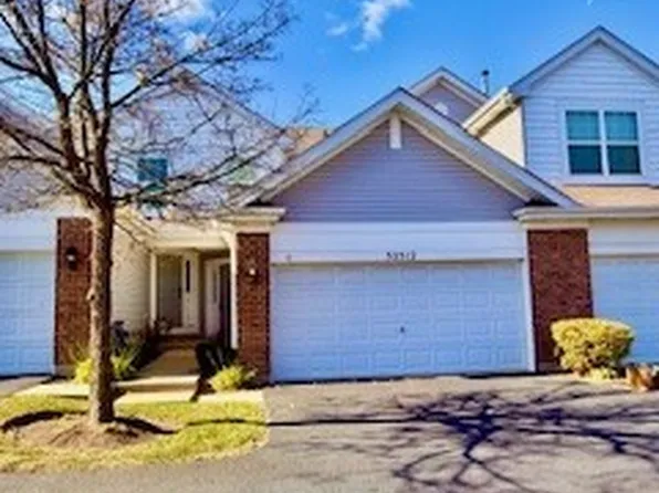 32512 N Rushmore Ave, Lakemoor, IL 60051