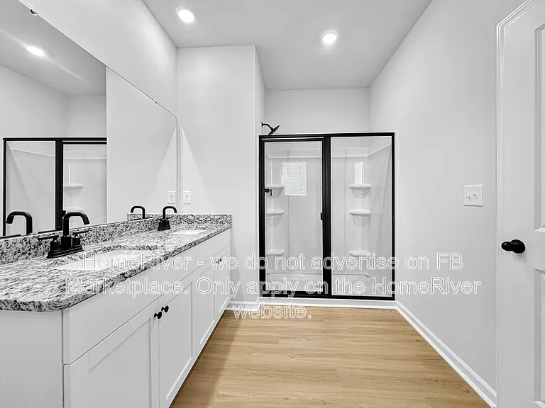 394 Chedworth Dr — Photo 12