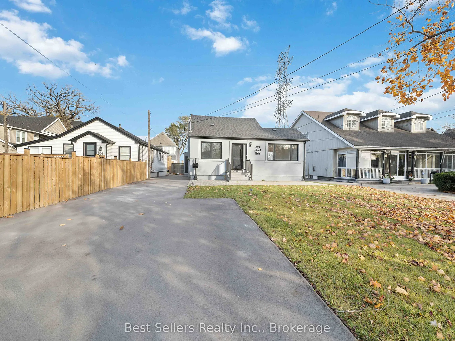 3 bed, $3,000 — Photo 4
