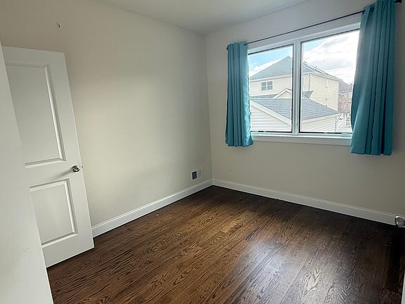 5th image of 30 Radigan Ave #1