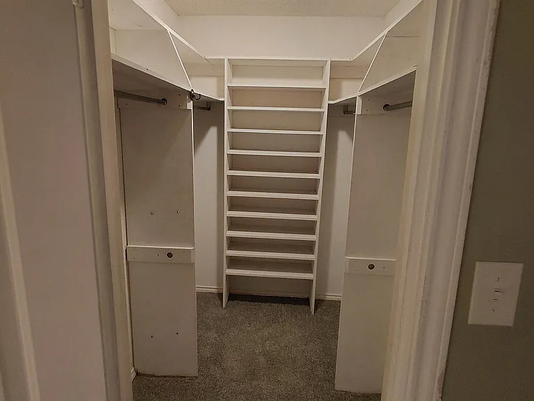 1109 W Los Angeles Cir — Photo 15