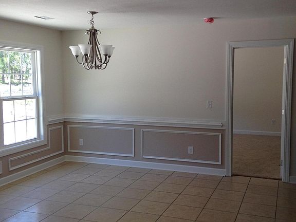 4th image of 301 Wildwood Street NW