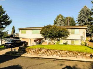 710 S Crestview Dr, Colfax, WA 99111