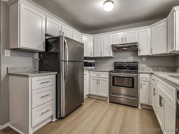 3rd image of 11840 N 190th East Ave