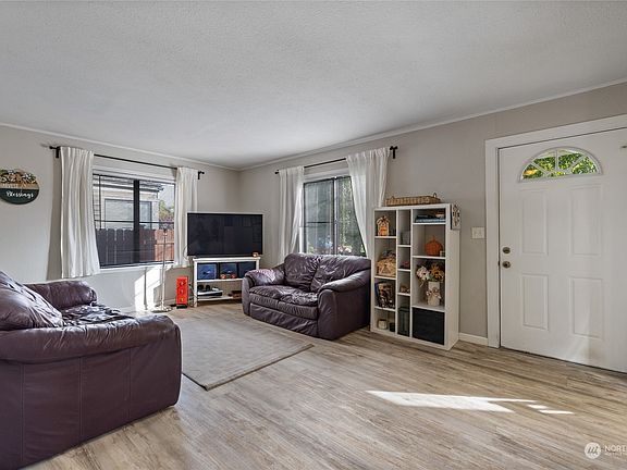 2nd image of 3810 S Asotin Street