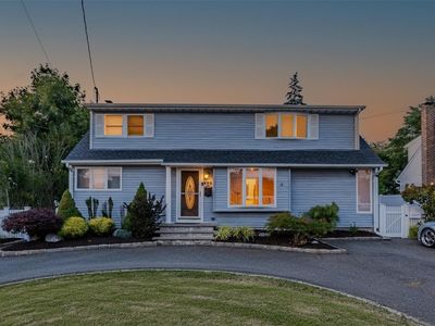 420 38th Street, Lindenhurst, NY, 11757