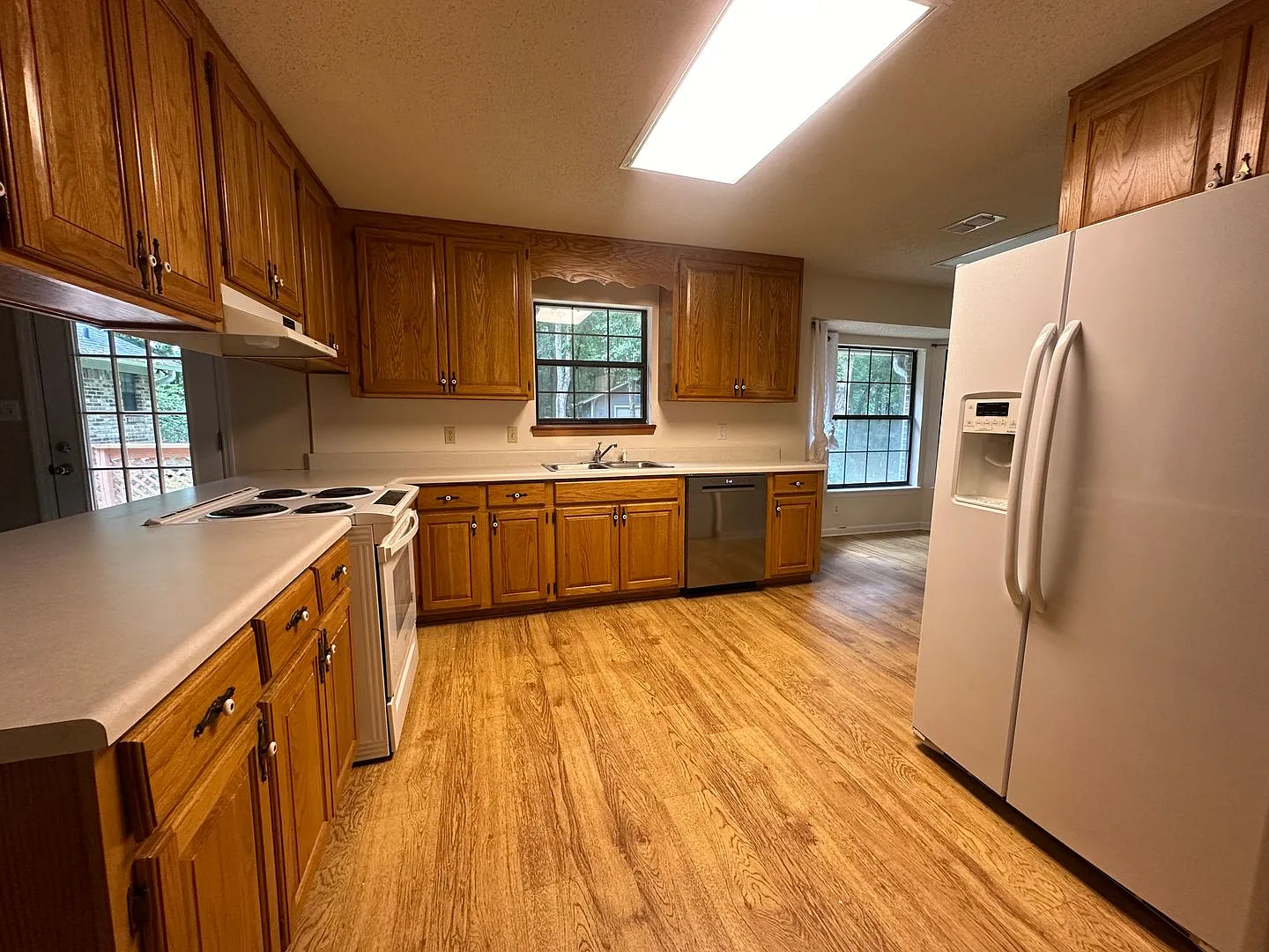 Buck Lake Home Available Now — Photo 4