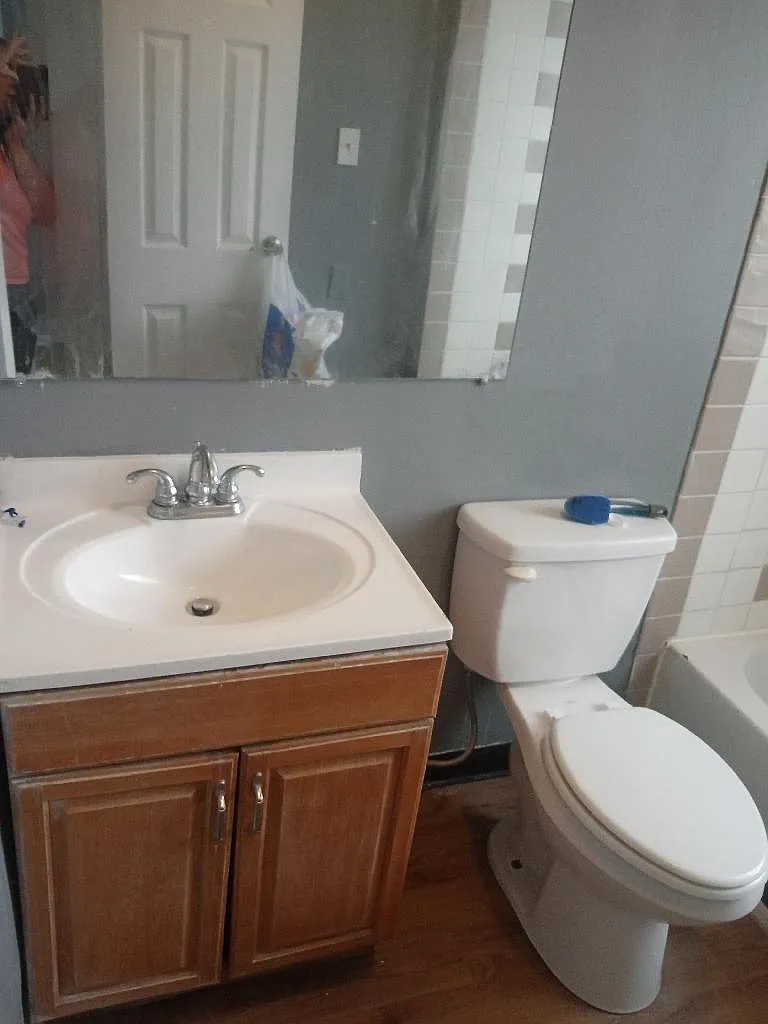 3 bed, 1.5 bath, 1200 sqft, $1,350 — Photo 3