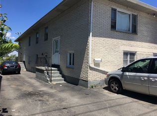 71 Montgomery St, Middletown, NY 10940