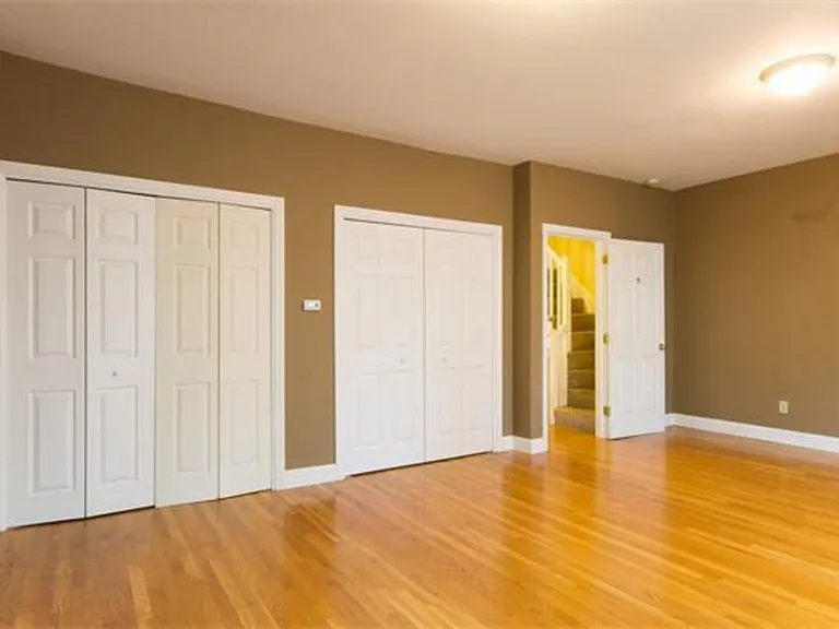 14 Ward St #2 — Photo 8