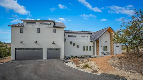 585 N Scenic Hills Ct Photo 1