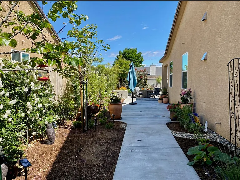 7366 E Flint Way — Photo 21