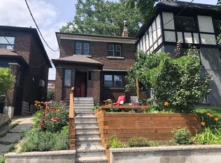 40 Heydon Park Rd, Toronto, ON M6J2C8