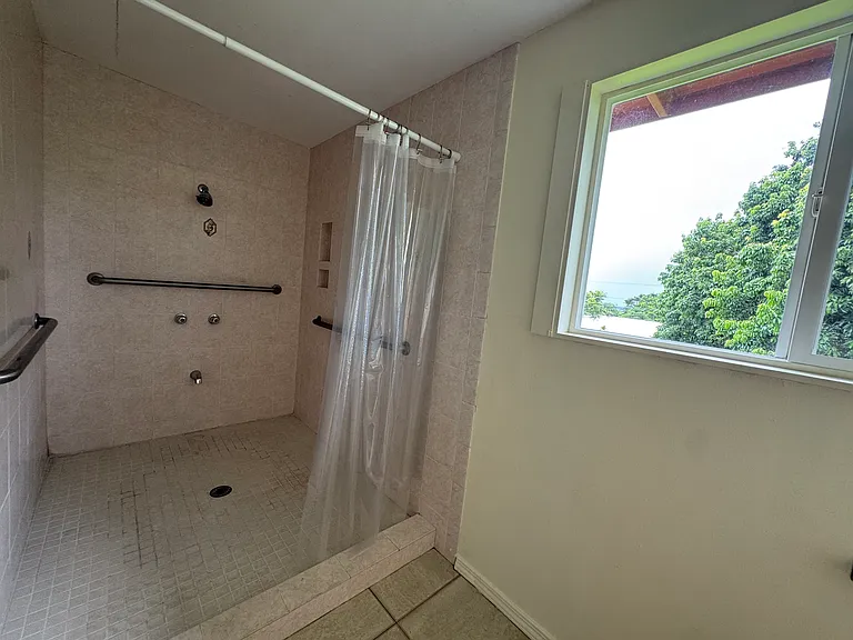 100 Laukona St #A — Photo 9