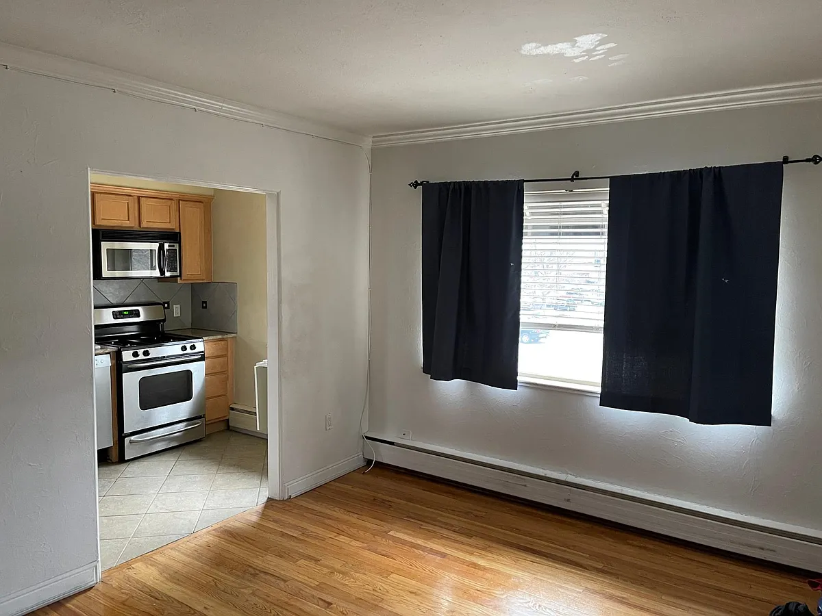 Building Photo - 276 S Sherman St #7