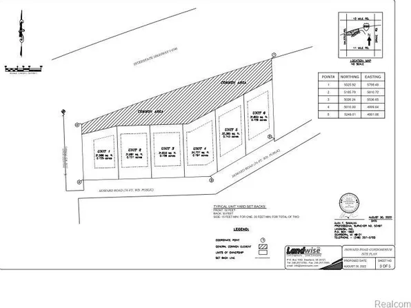 37172 Howard Rd, Farmington Hills, MI 48331