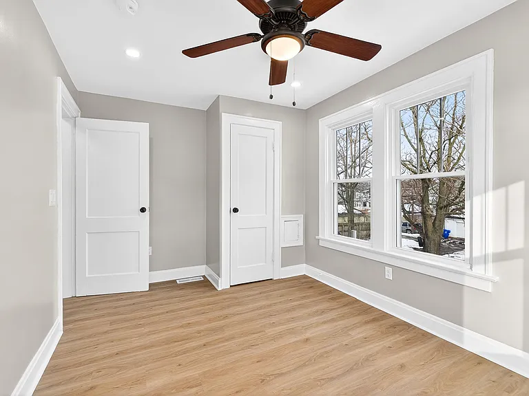 1234 S Champion Ave #1234 — Photo 25