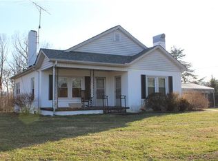 2100 Coy Ln, Morganton, NC 28655