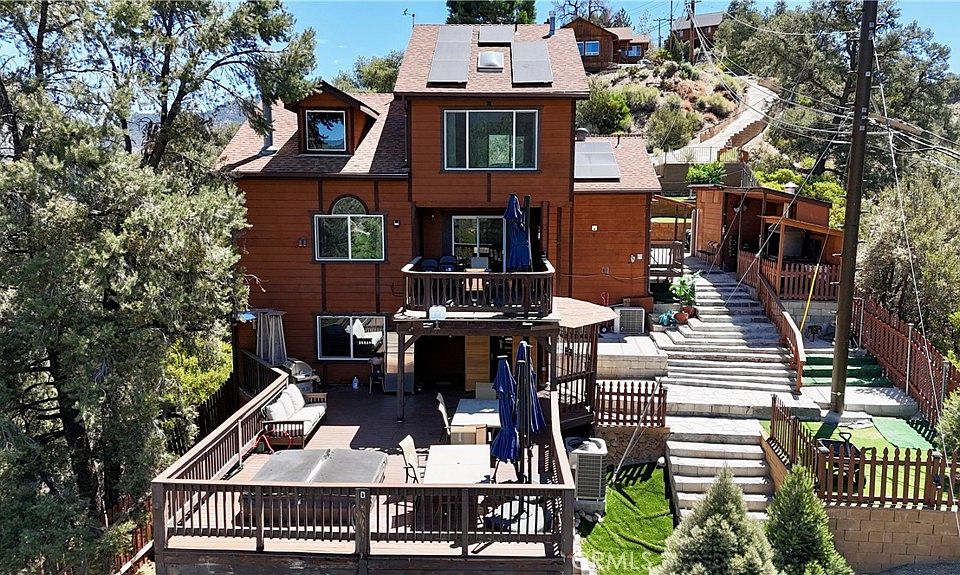 1st image of 14921 Ward Dr