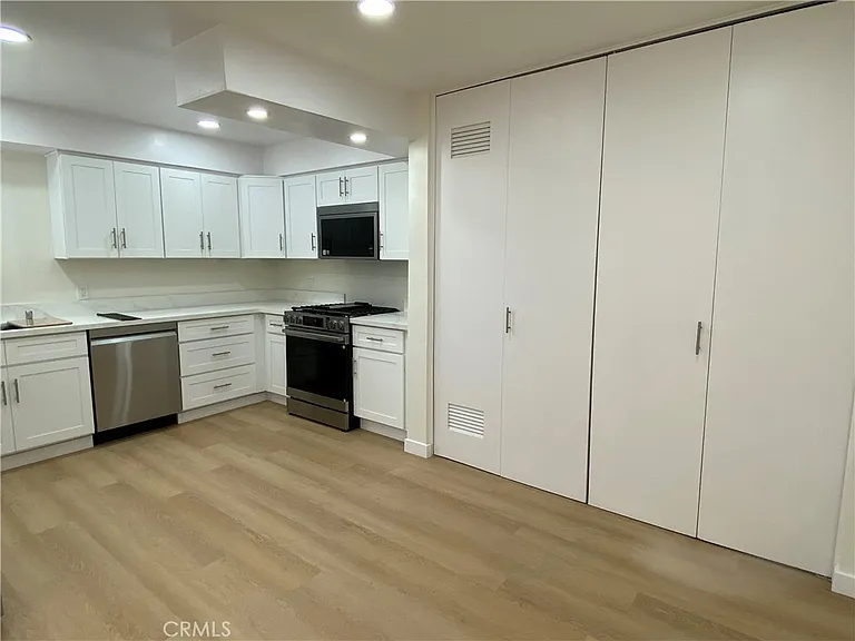 629 N Alamo St — Photo 5