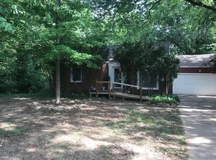 3417 E Elmwood Dr, Wichita, KS 67218