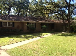 820 Lane St, Irving, TX 75061