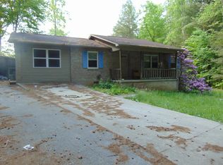 150 Upper Phillips Rd, Oneida, TN 37841