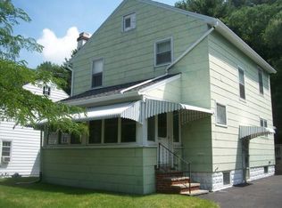 521 Airey Ave, Endicott, NY 13760