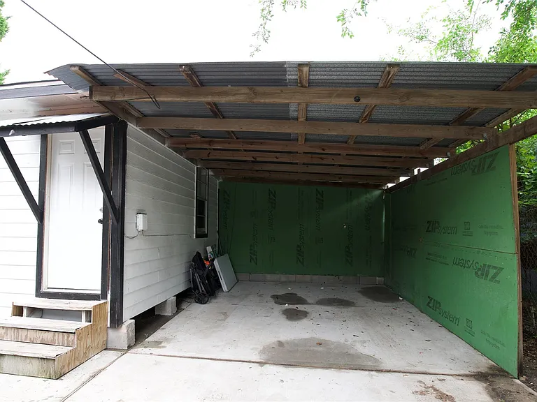 6741 Avenue E — Photo 5
