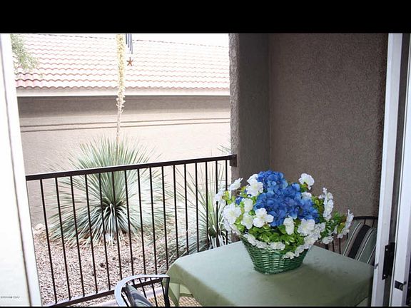 5th image of 1500 E Pusch Wilderness Dr