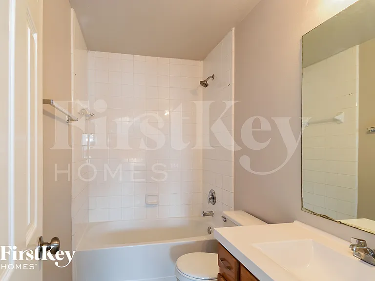 10803 Gold Finch Rd — Photo 14