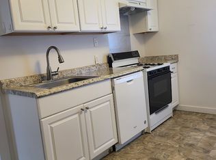 2091 W 11th St APT 2, Cleveland, OH 44113