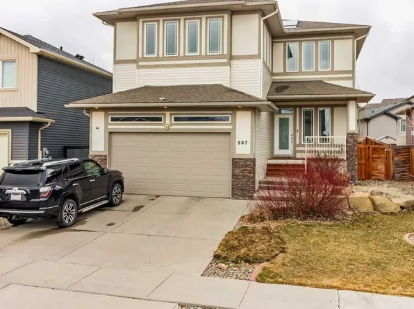 597 S Aquitania Blvd W, Lethbridge, AB T1J 5G5
