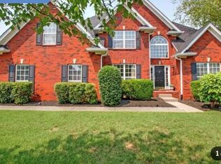 1706 Benjamin Dr, Murfreesboro, TN 37128