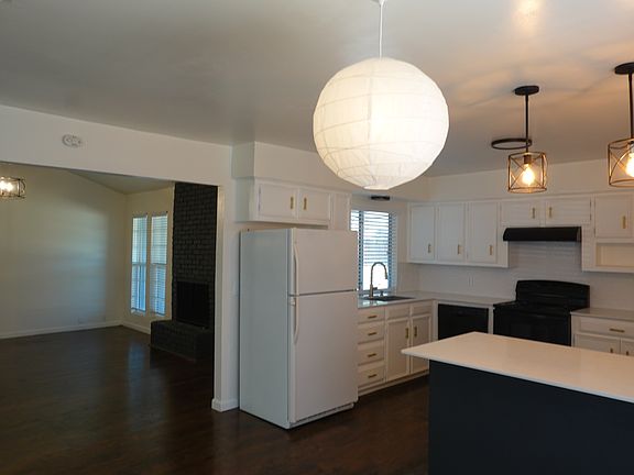 5th image of 1831 Kensington Dr