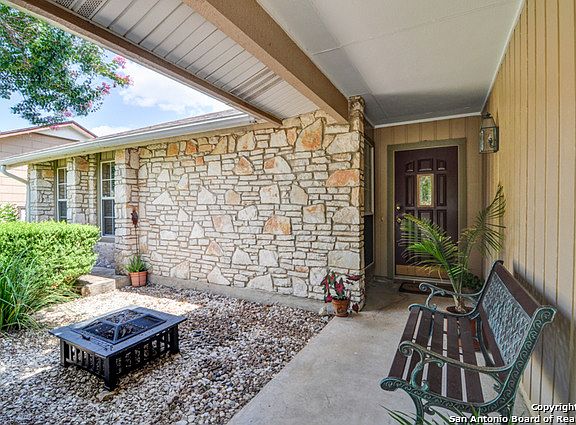 2nd image of 7822 Lazy Forest Dr