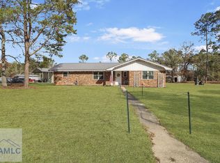 99 Donnette Bargeron Rd, Glennville, GA 30427