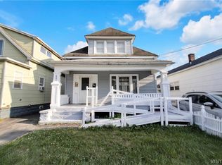 37 Nelson Pl, Lackawanna, NY 14218