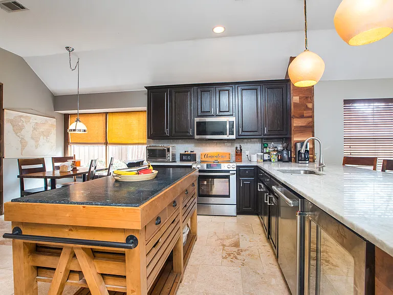 3705 Cottonwood Springs Dr — Photo 9
