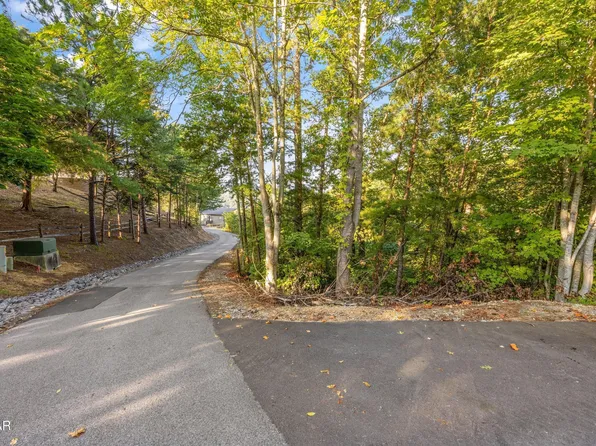 17 E Mountain View Rd Lot 17, Sevierville, TN 37862