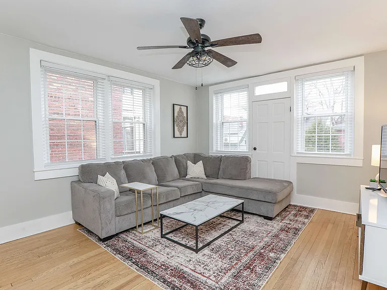 832 Brandon Ave #4 — Photo 8