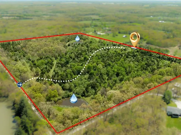 50 Hawkeye Dr, Hawk Point, MO 63349