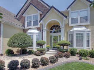 8815 N Farley Ave, Kansas City, MO 64157