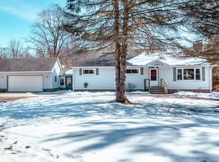 2380 Hueling Rd, Port Huron, MI 48060